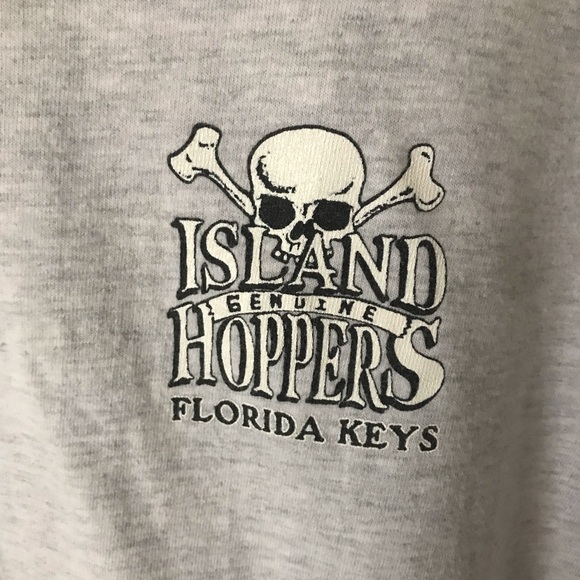 Florida Keys Island Hoppers Skull & Crossbones Long Sleeve Tee - Picture 3 of 6
